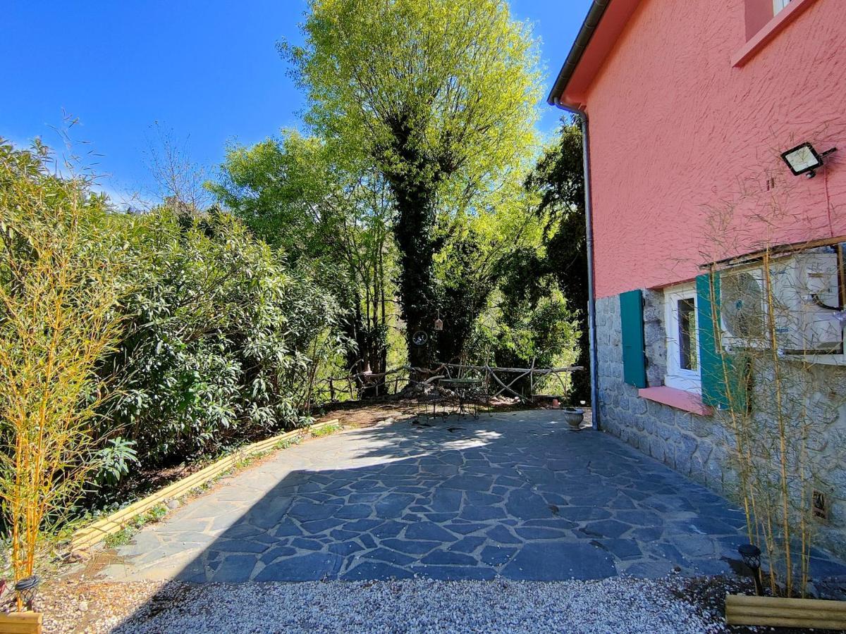 Le Gite " Au Fil De L'Eau " Ria Exterior photo